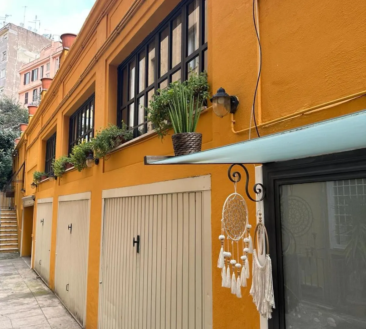 Happy House Hotel Roma 0*,