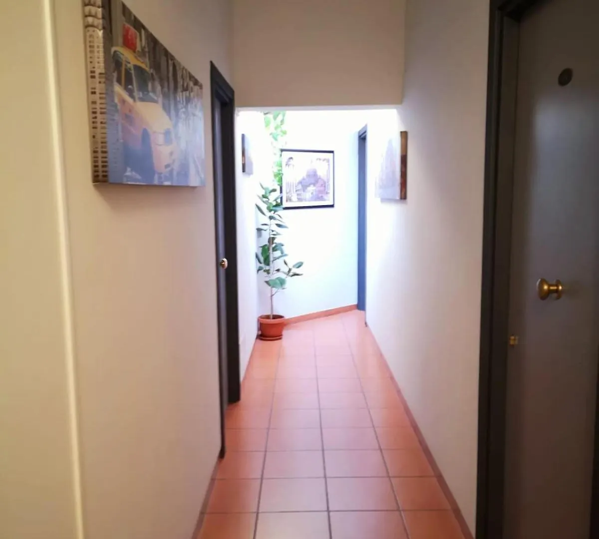 Happy House Hotel Rome Guest house