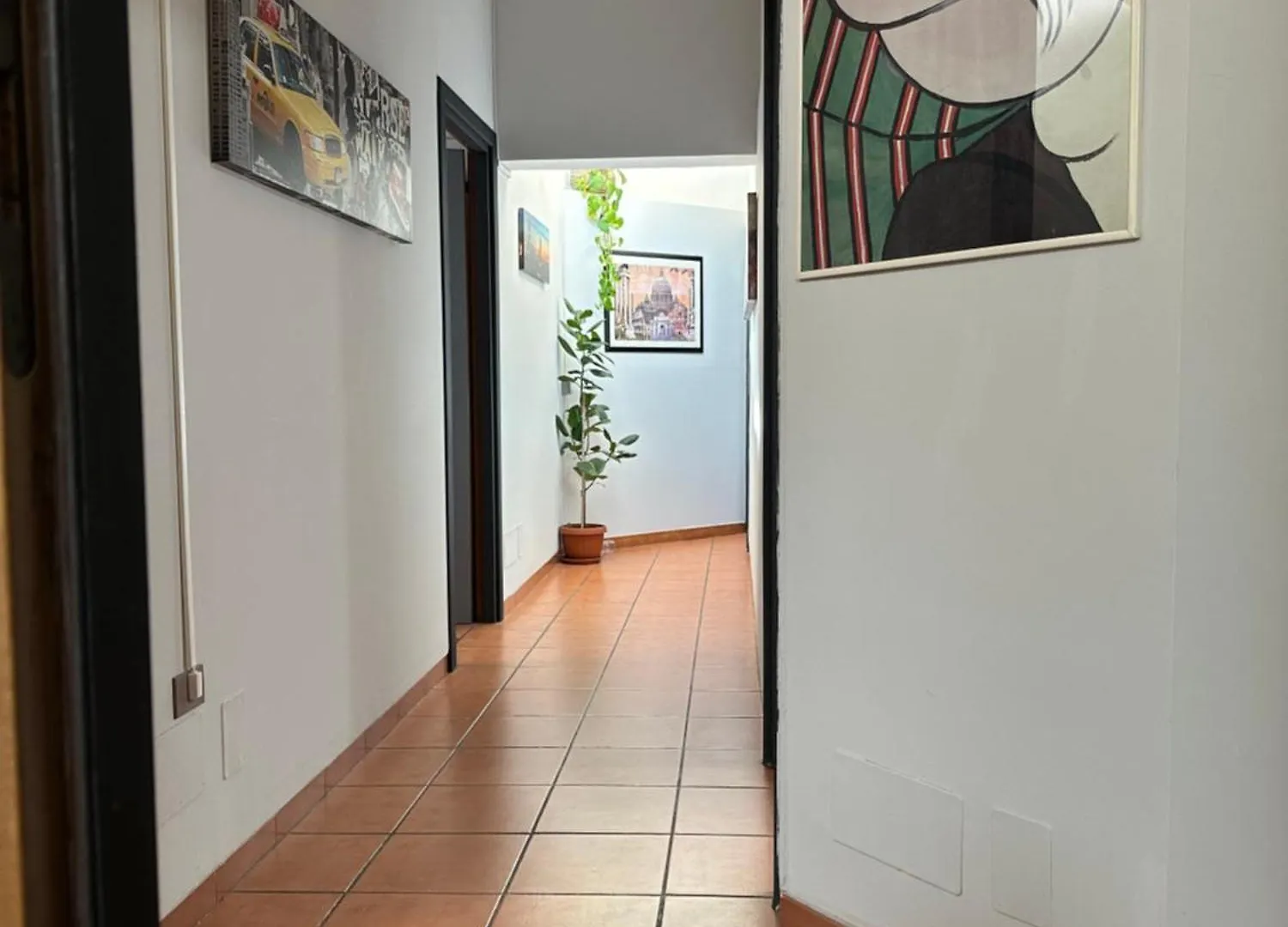 Happy House Hotel Rome Italy